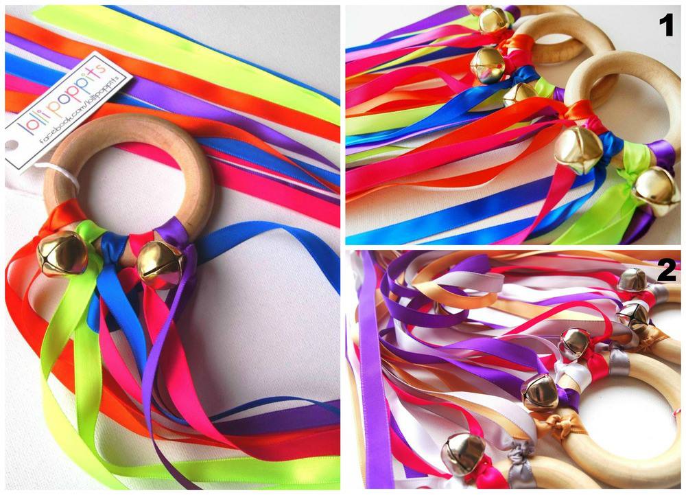 Dancing Ribbon Rings